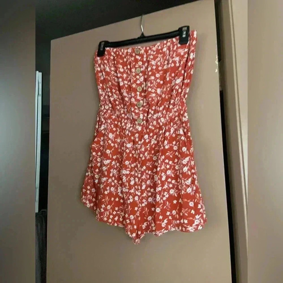 Short Orange Floral Print Romper with Fake Buttons - Picture 1 of 3